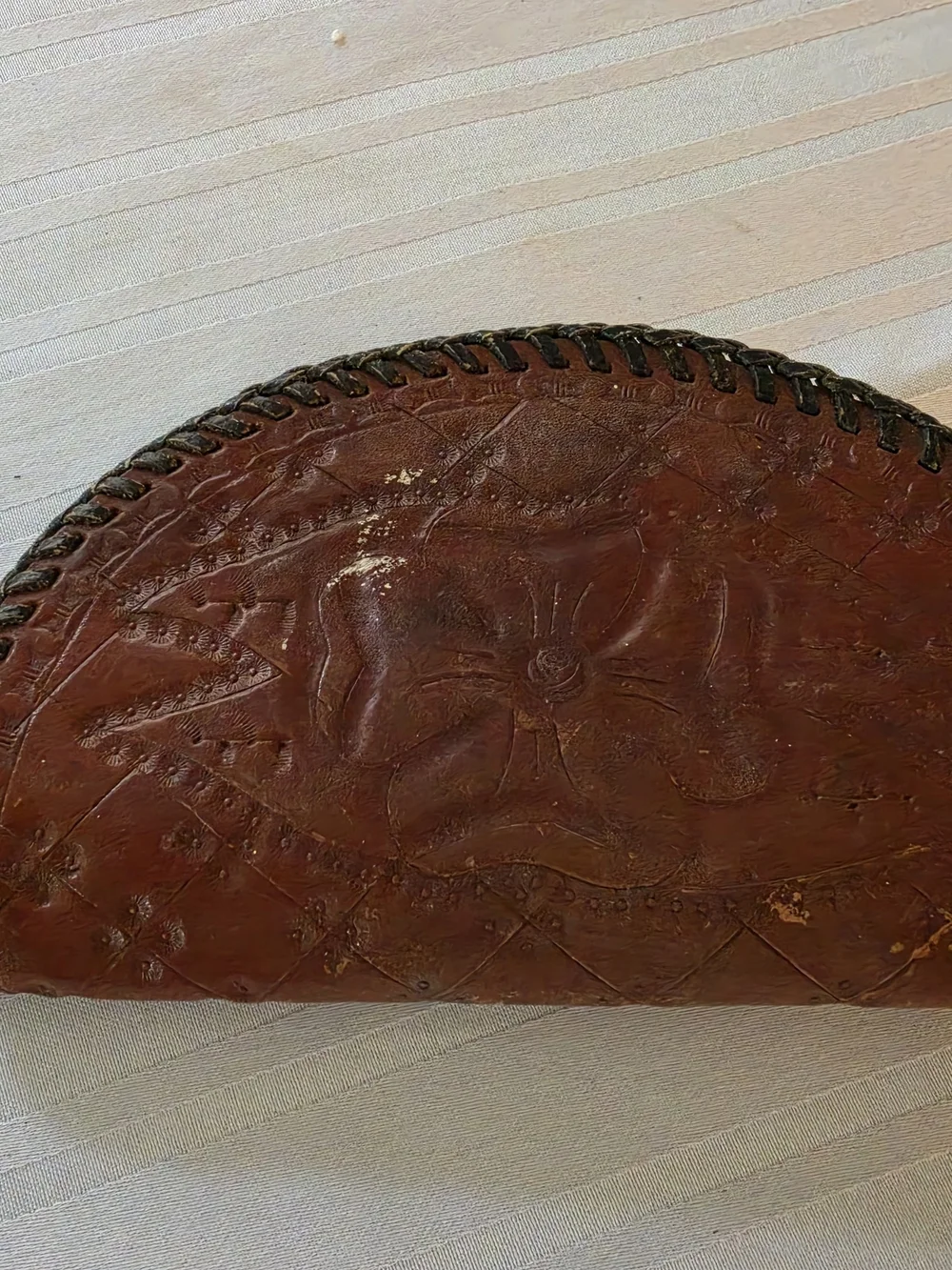 Vintage Mexican Hand-tooled Leather Half-moon Clutch Coin Purse Mid-Century Boho
